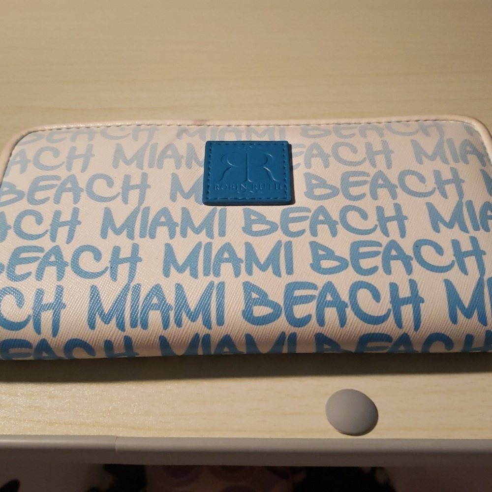 Miami Beach wallet